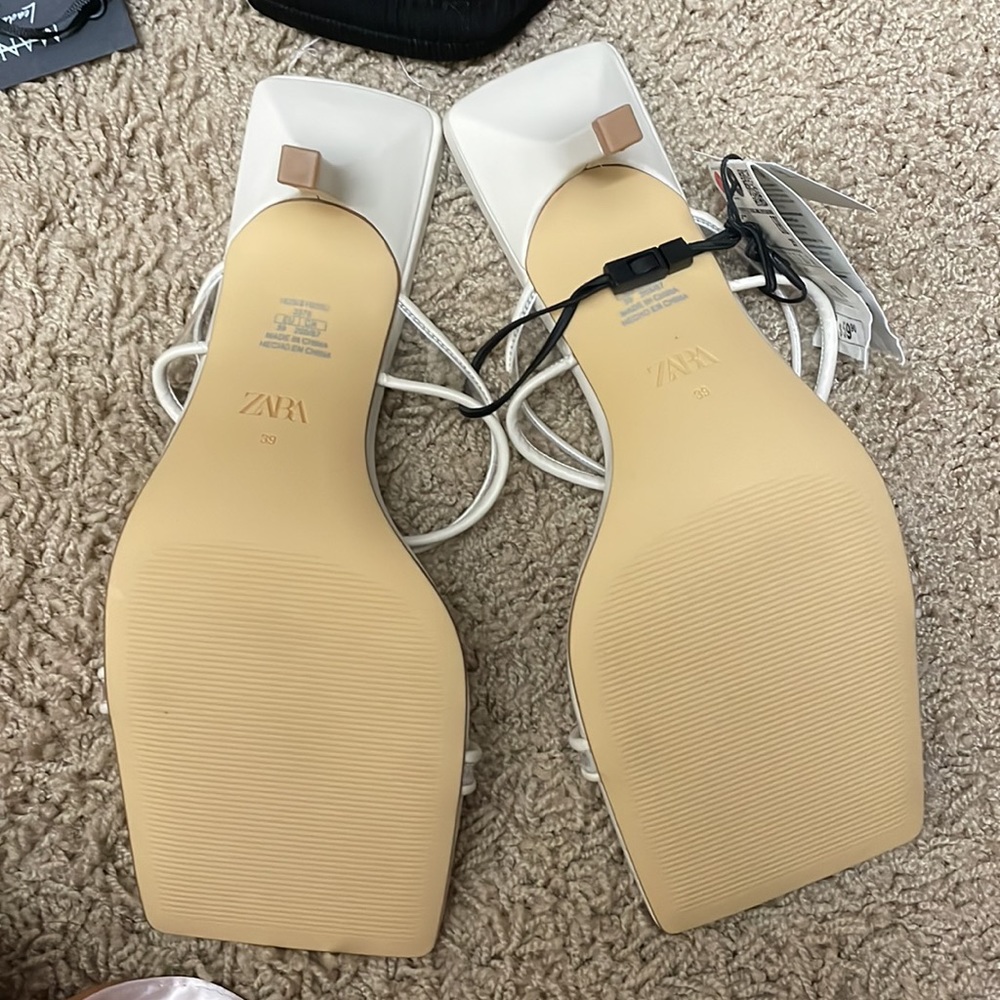 Zara vinyl strappy kitten heels in off white - Picture 10 of 10